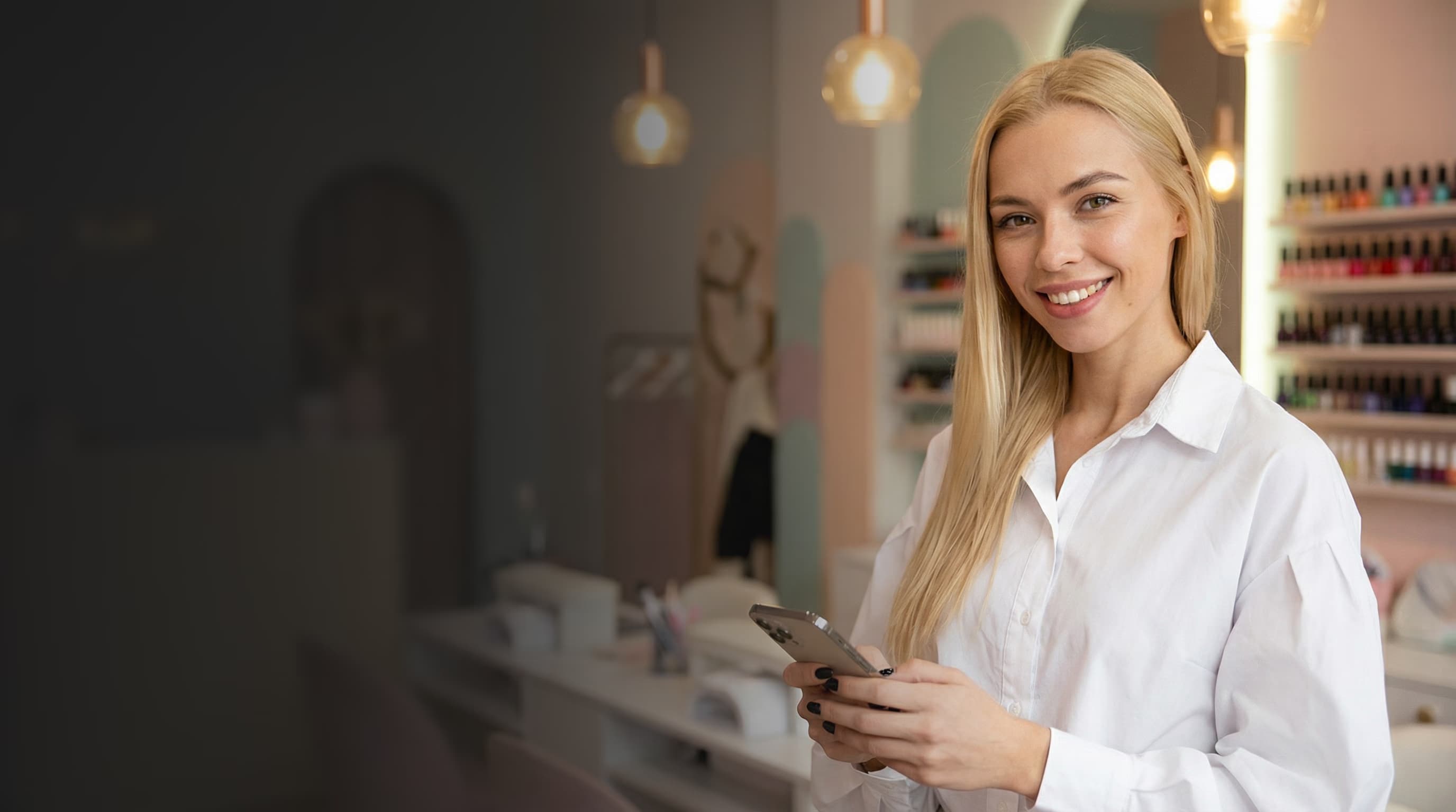 Администратор салона красоты